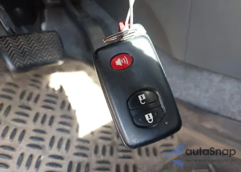 2011 Toyota Prius from USA, damaged, VIN JTDKN3DU6B5371503